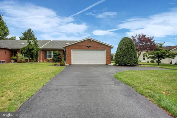 127 Chancellor Drive, CHAMBERSBURG, PA 17201