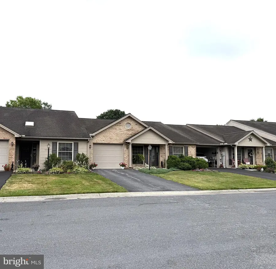 136 Ginkgo Court #19, Chambersburg, PA 17201 - #2