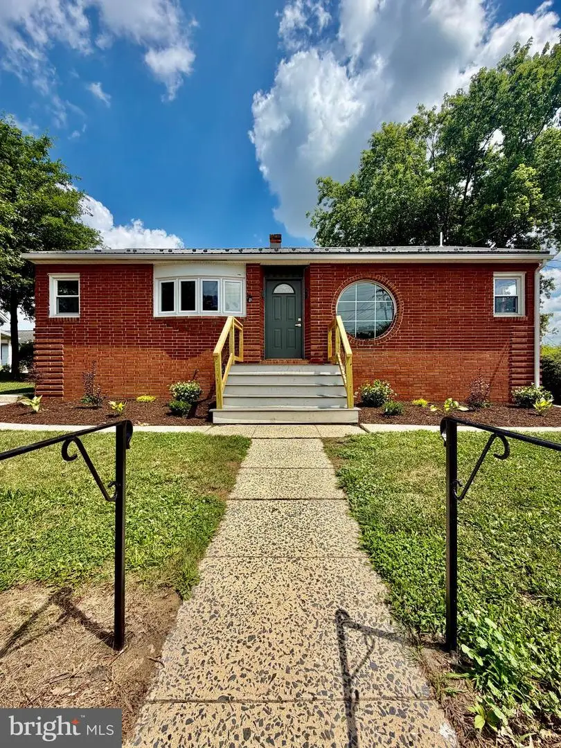 501 Hamilton Ave, Chambersburg, PA 17202 - #3