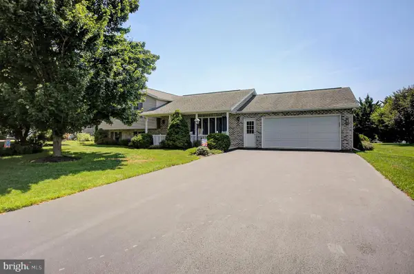 1407 Hamilton Hills Drive, CHAMBERSBURG, PA 17202