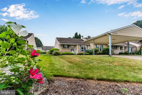 1094 Westgate Drive, CHAMBERSBURG, PA 17201