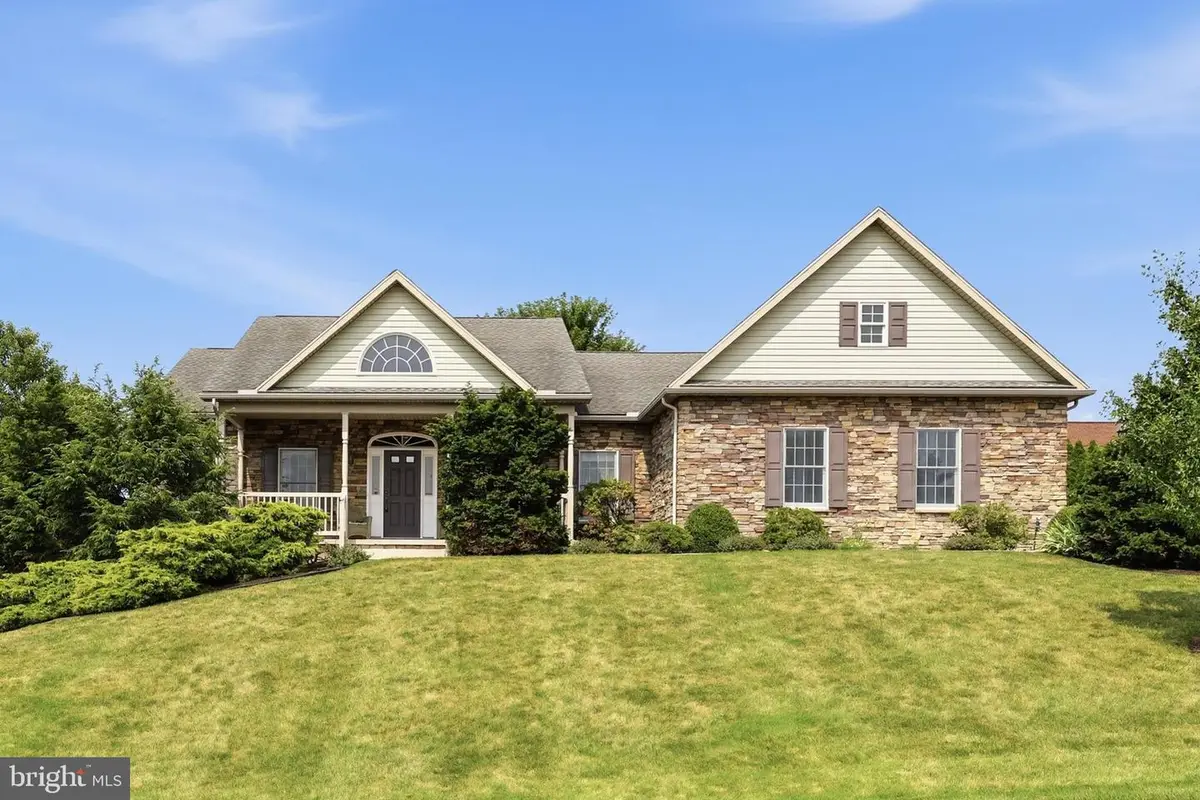 7132 Lone Ridge Court, Fayetteville, PA 17222 - #1