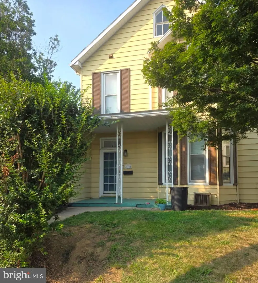 29 E Second St, Waynesboro, PA 17268 - #1
