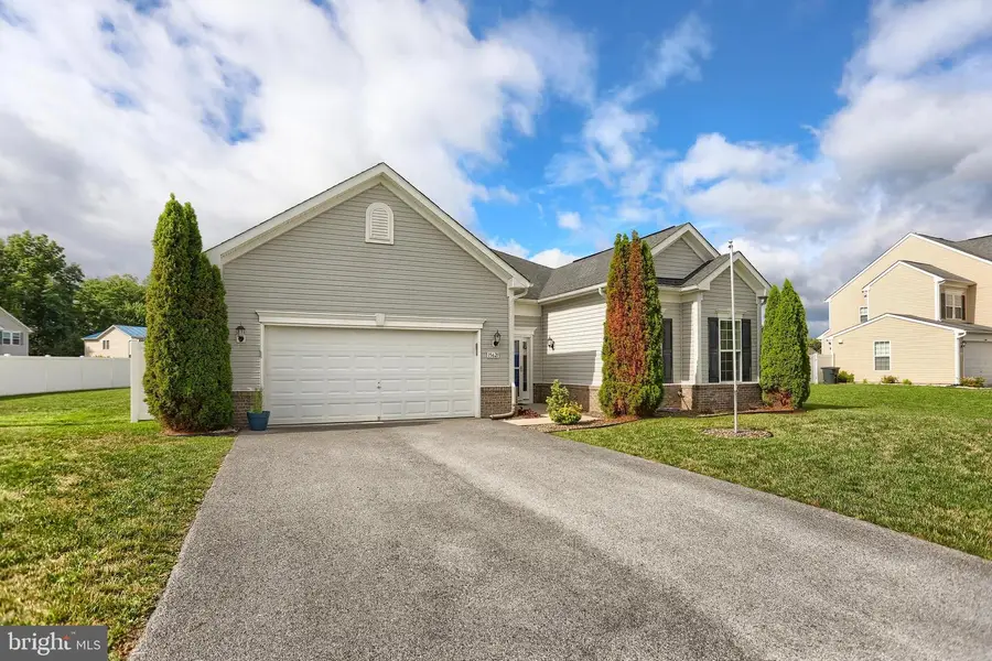 15621 Camden Drive N, Greencastle, PA 17225 - #3
