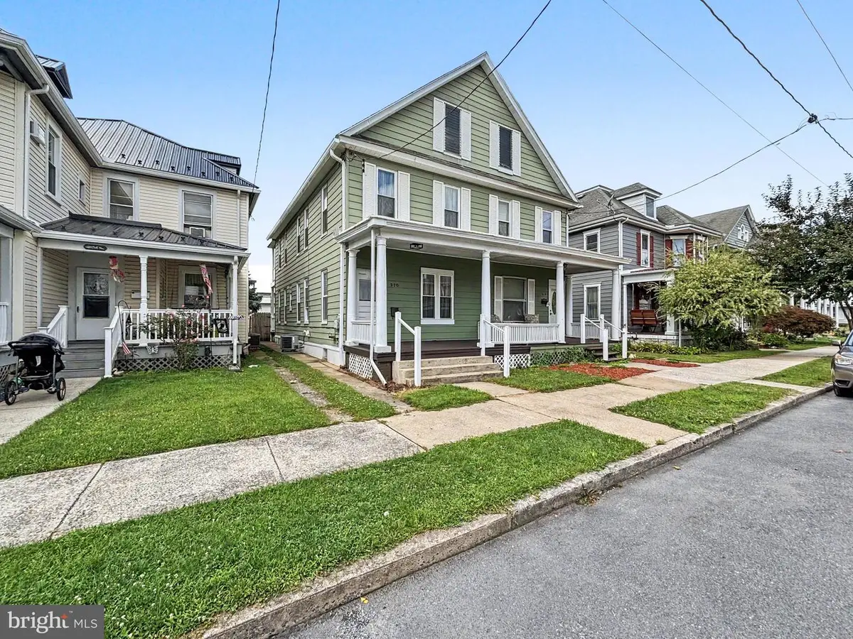 570 Nelson Street, Chambersburg, PA 17201 - #1