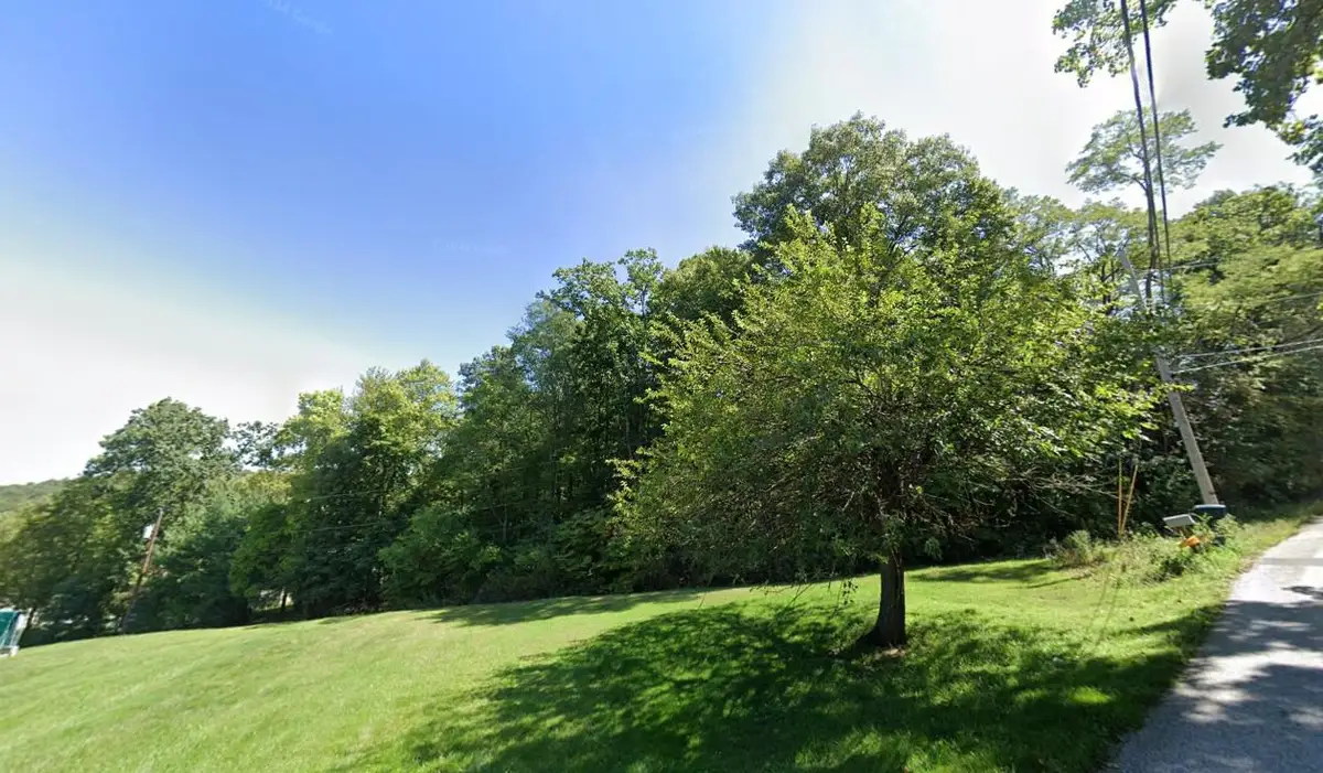 12682 Pennersville Rd, Waynesboro, PA 17268 - #1