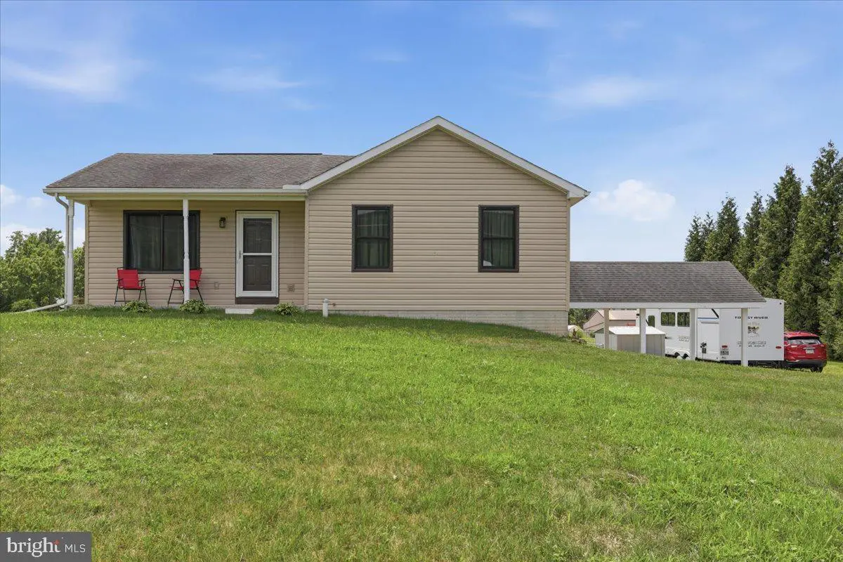 8725 Gap Rd, Waynesboro, PA 17268 - #1