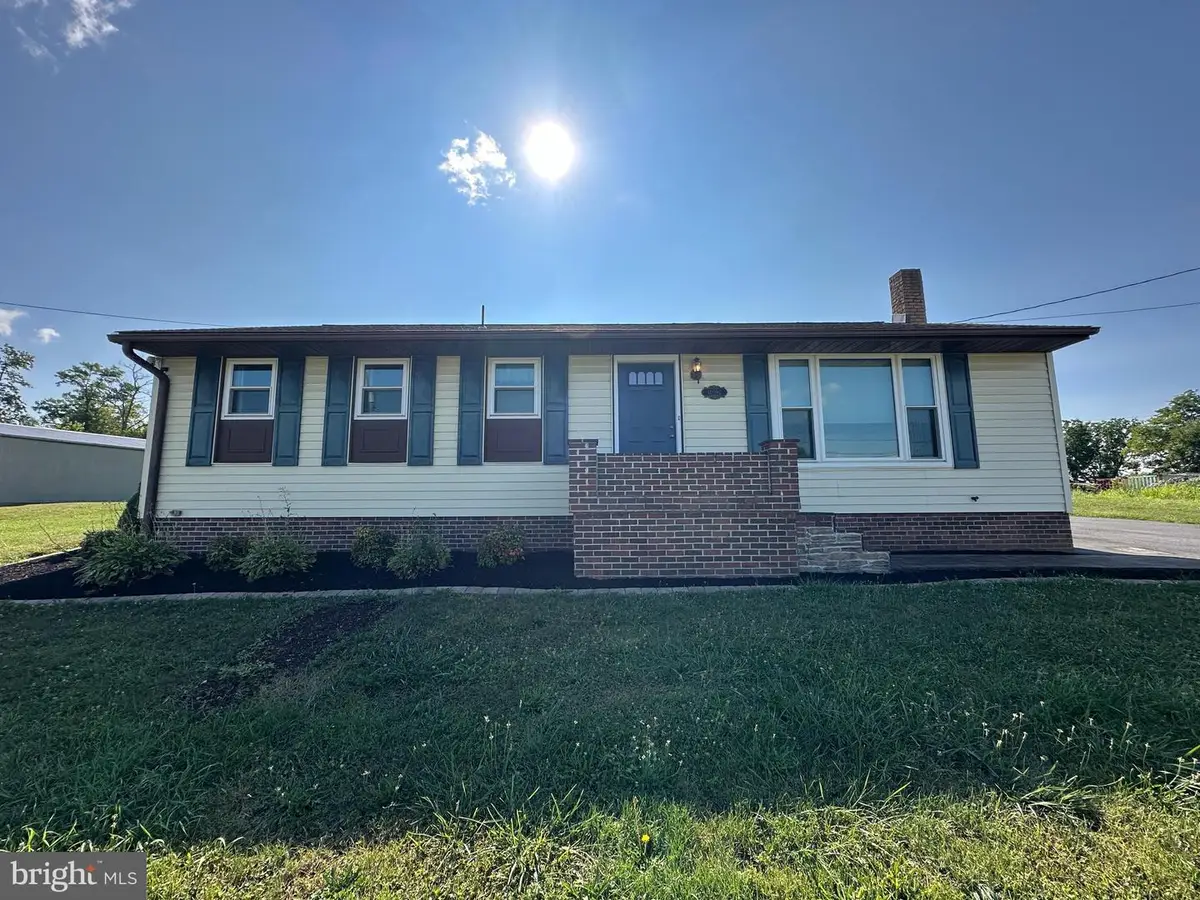 11092 Williamsport Pike, Greencastle, PA 17225 - #1