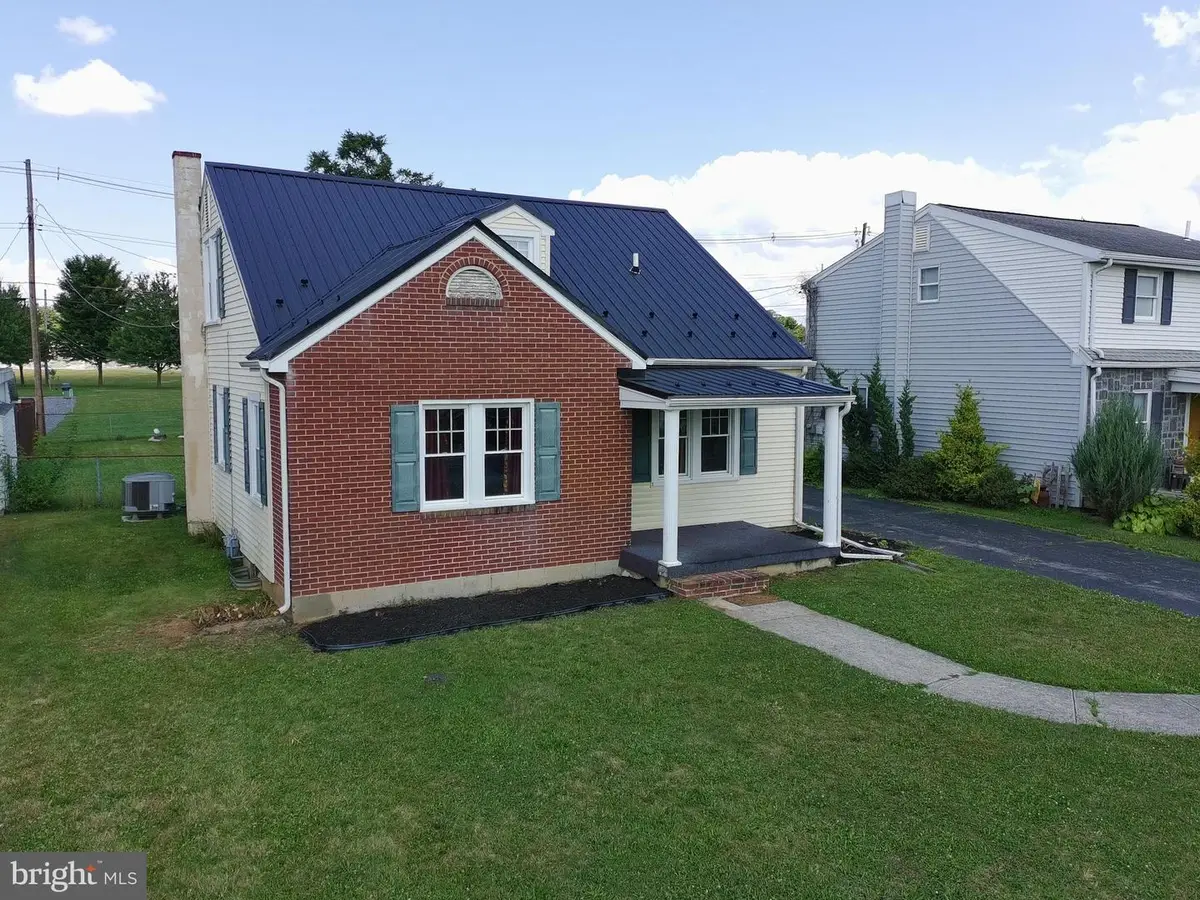 1137 Stanley Avenue, Chambersburg, PA 17201 - #1