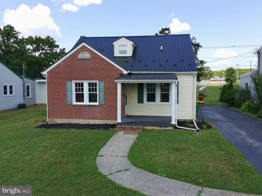 1137 Stanley Avenue, Chambersburg, PA 17201 - #3