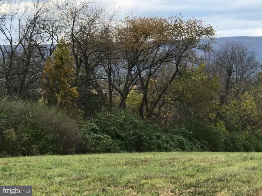 533 Wennington, Chambersburg, PA 17201 - #3