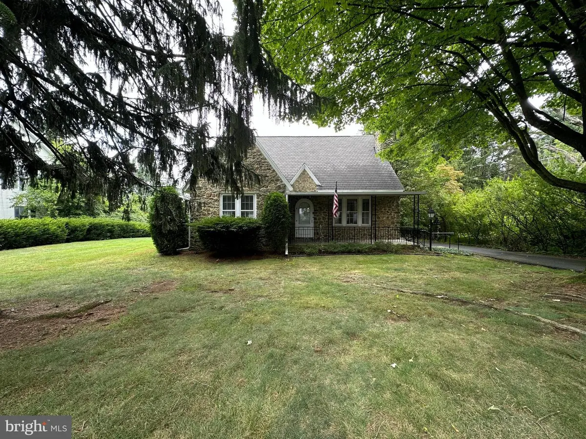 15359 Norwood Avenue, Blue Ridge Summit, PA 17214 - #1
