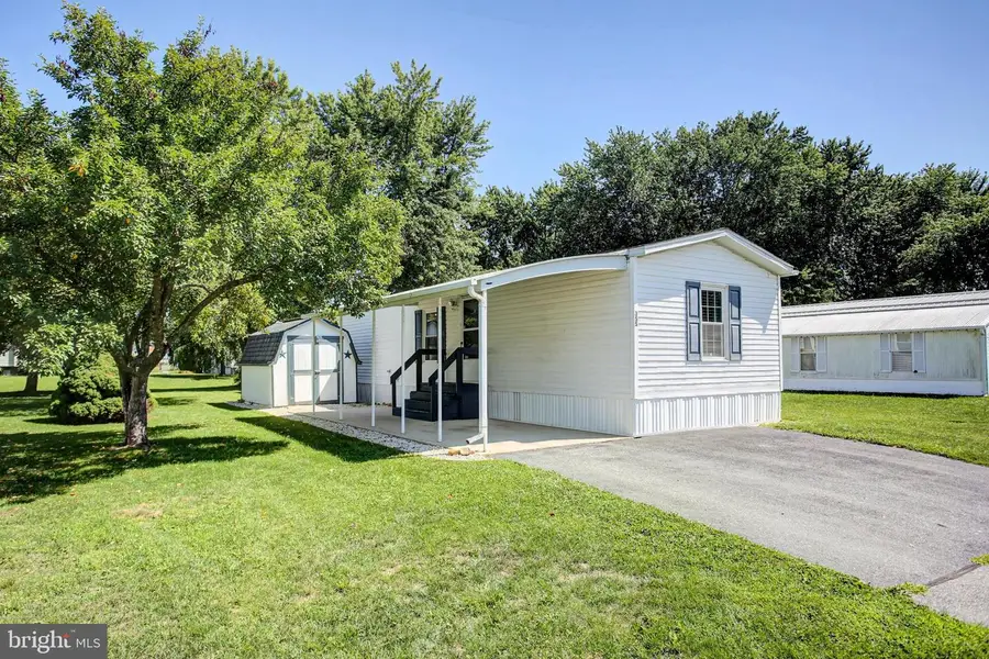 355 Cameo Dr, Fayetteville, PA 17222 - #2