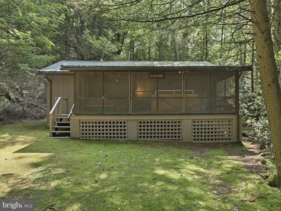776 Perry Dr, Fayetteville, PA 17222 - #2