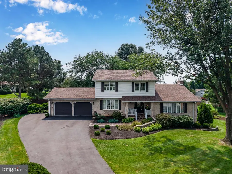 3437 Eagle Dr, Chambersburg, PA 17202 - #3