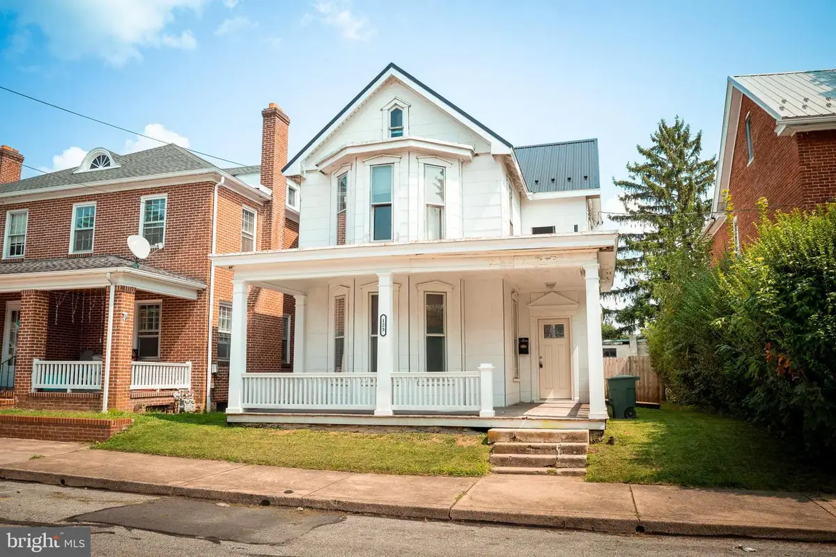 123 Garfield Street, Waynesboro, PA 17268 - #1