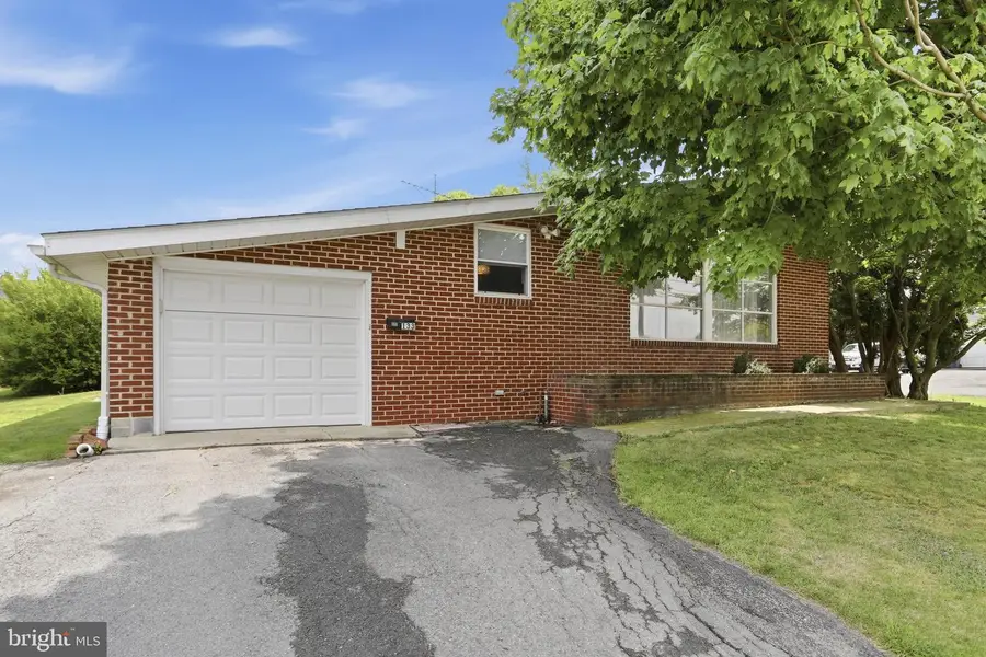 133 Williamson Avenue, Greencastle, PA 17225 - #2