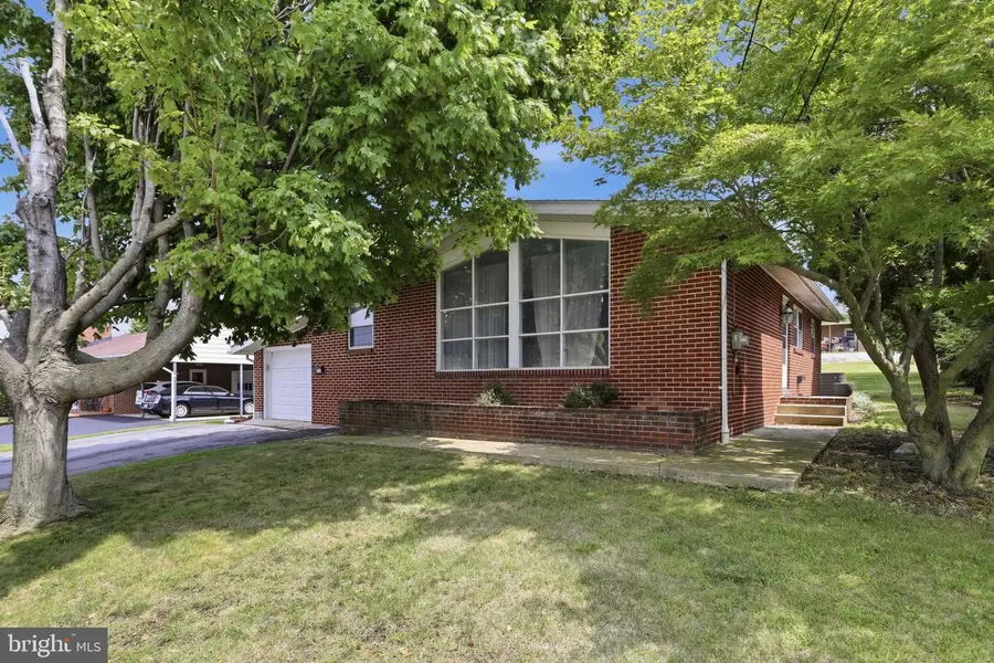 133 Williamson Avenue, Greencastle, PA 17225 - #3