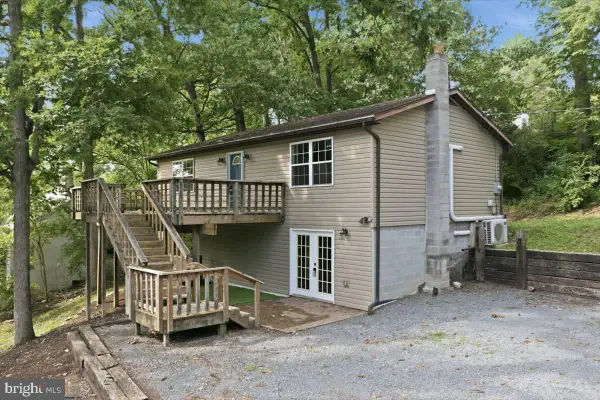 12741 Skiway Ave, WAYNESBORO, PA 17268