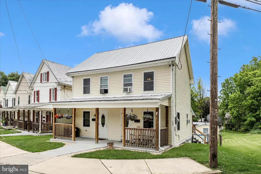 455-457 W 5th Street, Waynesboro, PA 17268 - #3