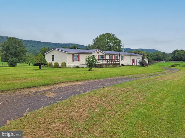 7929 Path Valley Rd, FORT LOUDON, PA 17224