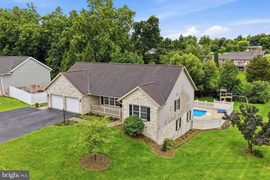 204 Jade Drive, Chambersburg, PA 17202 - #3
