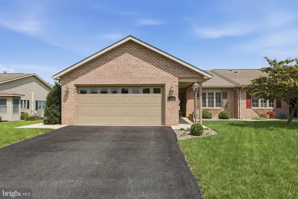 305 Sunbrook Drive, CHAMBERSBURG, PA 17201