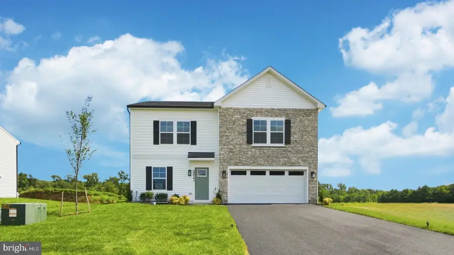 2376 Wind River Dr, Chambersburg, PA 17202 - #2