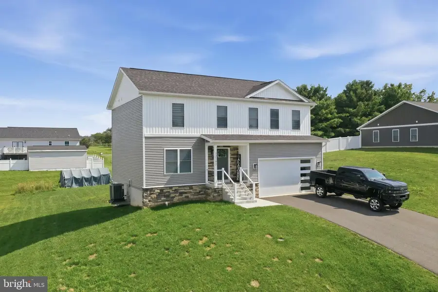 12192 Redhawk Dr, Waynesboro, PA 17268 - #3