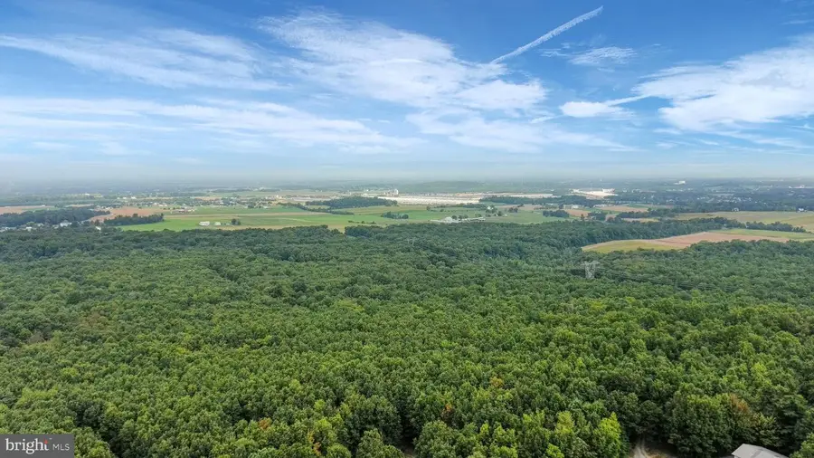 3035 Stillhouse Hollow Rd, Shippensburg, PA 17257 - #3