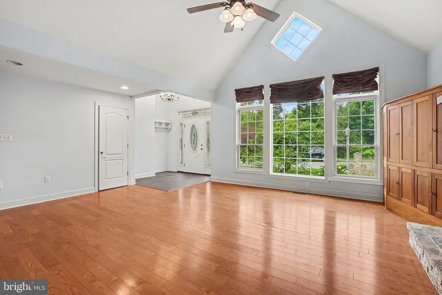 9892 Mccreary Rd, Shippensburg, PA 17257 - #2