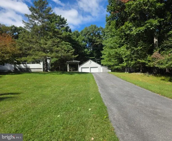 3735 Corls Ridge Rd, Fayetteville, PA 17222 - #1