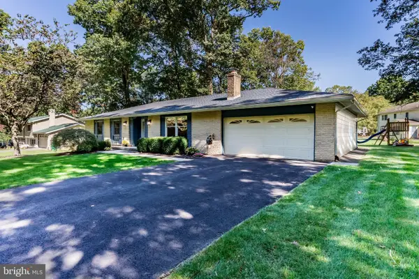 6505 Fairway Dr W, FAYETTEVILLE, PA 17222