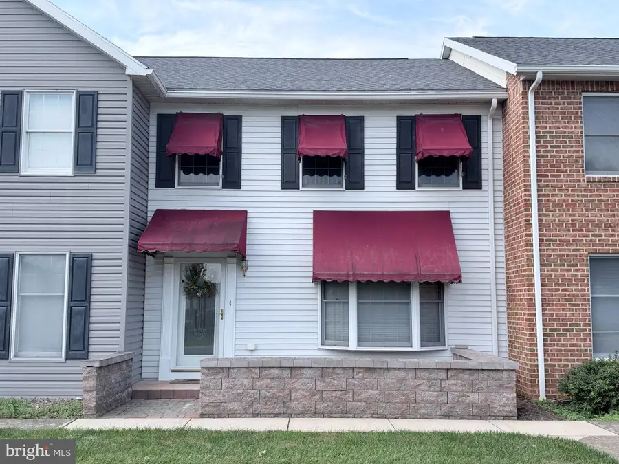 3585 Carnoustie Dr, Chambersburg, PA 17202 - #2