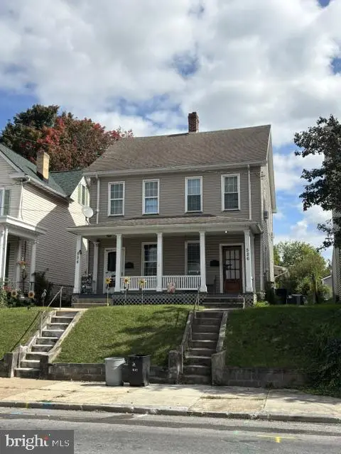 524 & 526 S Second St, Chambersburg, PA 17201 - #1