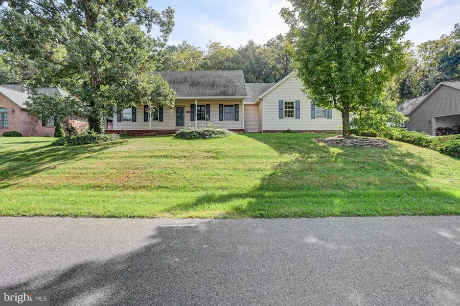 6985 Augusta National, Fayetteville, PA 17222 - #2