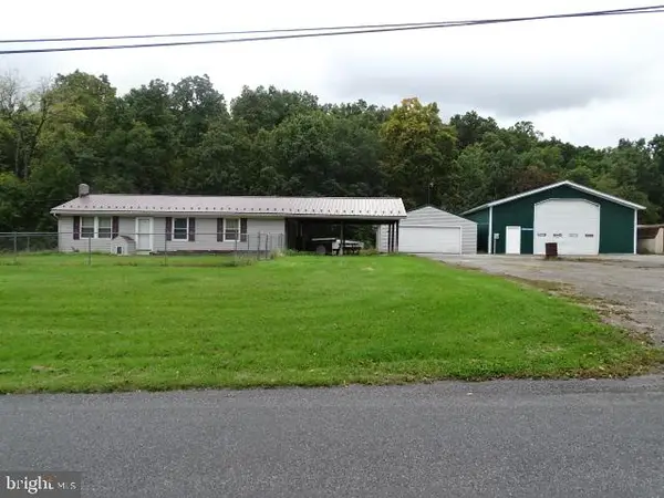 4656 Race Track Rd, ST THOMAS, PA 17252