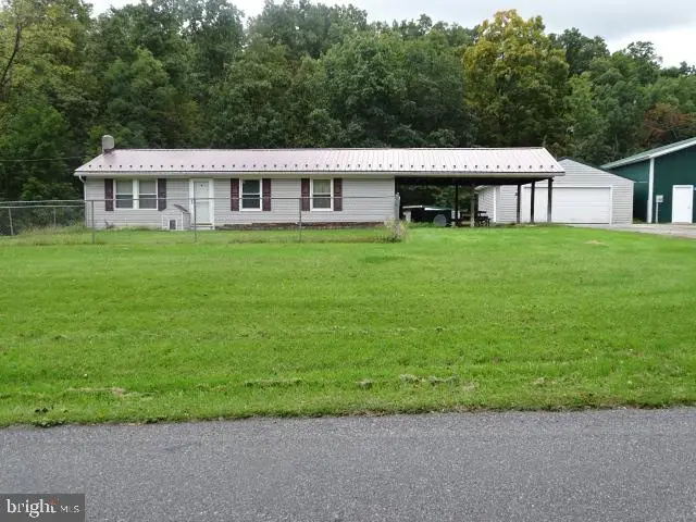 4656 Race Track Rd, Saint Thomas, PA 17252 - #2