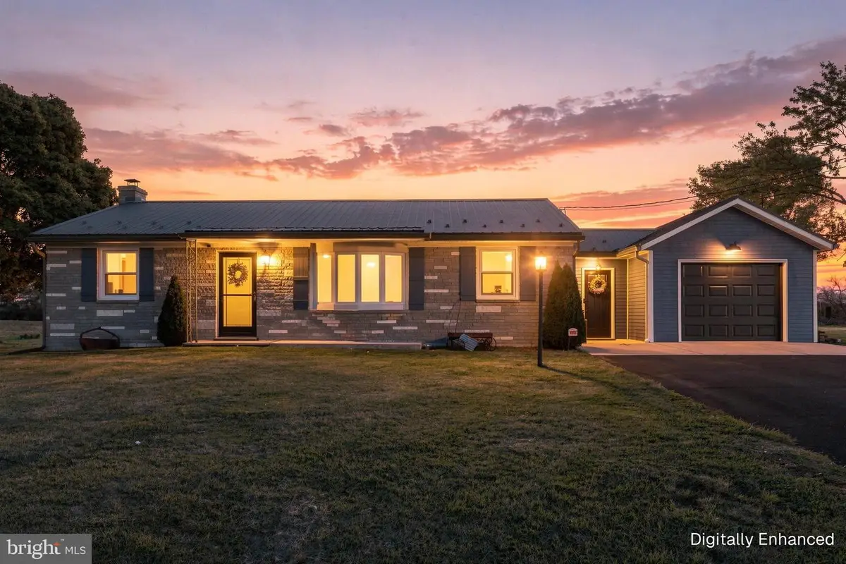 12498 Fort Loudon Rd, Mercersburg, PA 17236 - #1