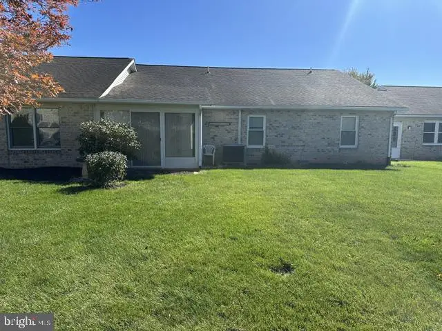 2417 Mccleary Dr, Chambersburg, PA 17201 - #2
