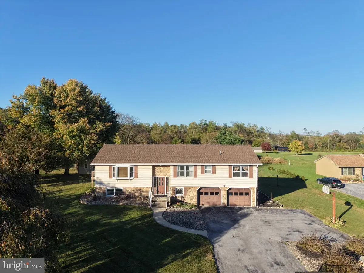13259 Karper Rd, Mercersburg, PA 17236 - #1
