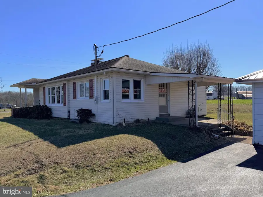 2716 S Madden Rd, Hustontown, PA 17229 - #2