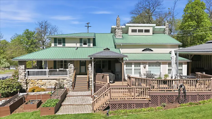 216 Aughwick Rd, McConnellsburg, PA 17233 - #3