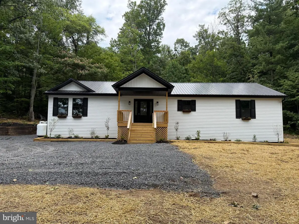 812 Lincoln Way W, Todd, PA 17233 - #1