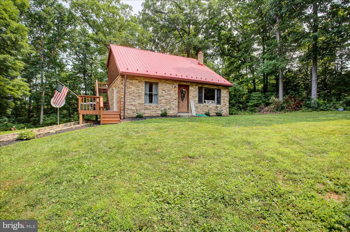845 Oak Ridge Dr, Licking Creek, PA 17233 - #1