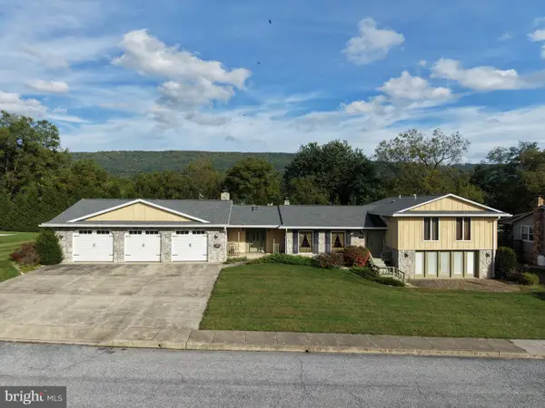 526 N 5th St, MC CONNELLSBURG, PA 17233