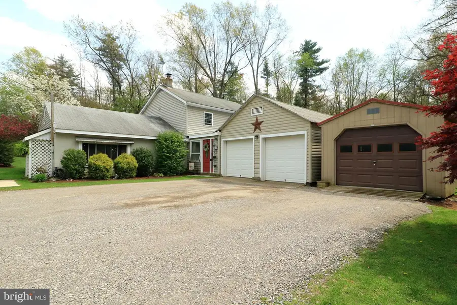 2523 Pennington Rd, Tyrone, PA 16686 - #3