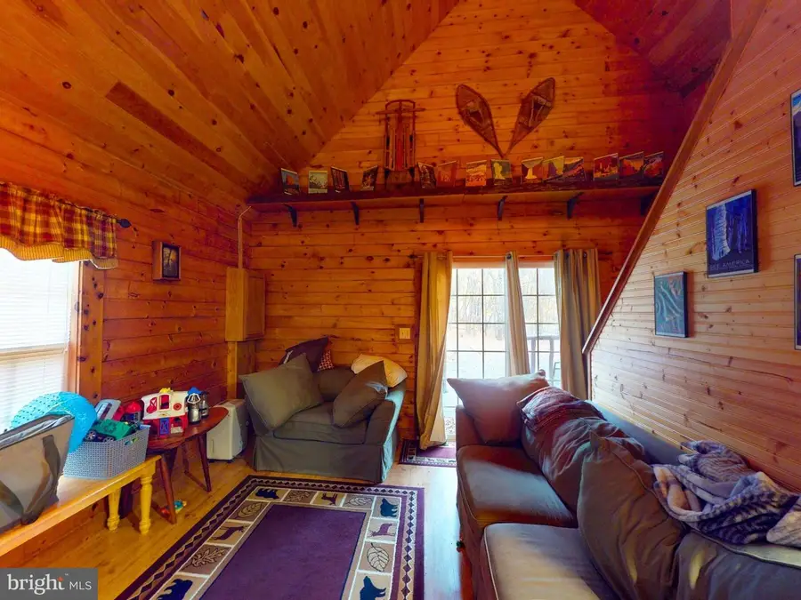 12860 Corbin Rd, Huntingdon, PA 16652 - Image #2