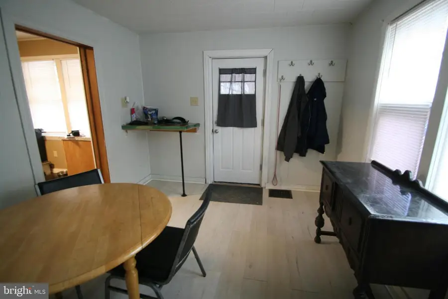 237 W Davis St, Mount Union, PA 17066 - Image #3