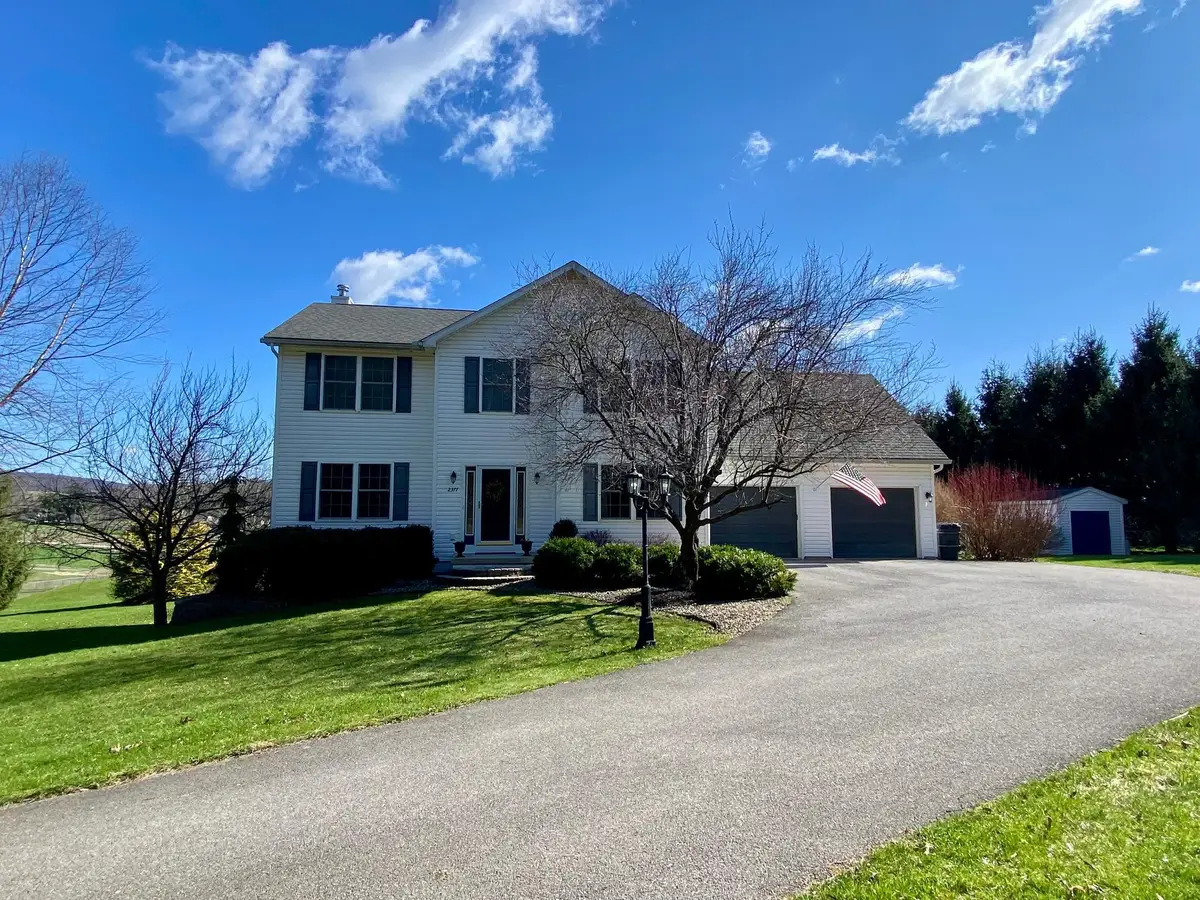 2377 Red Fox Ln, Tyrone, PA 16686 - #1